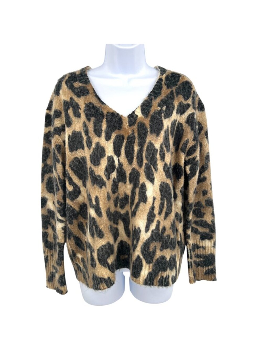 Young Fabulous & Broke Fuzzy Leopard Print V-Neck Sweater Size S/M Indie Casual